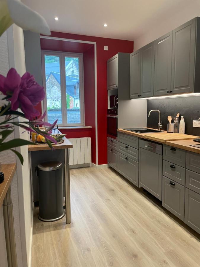 Bel Appartement T3 Au 1Er Etage Avec Cour Interieure Au Rdc - Villa Marie Bagnères-de-Luchon المظهر الخارجي الصورة