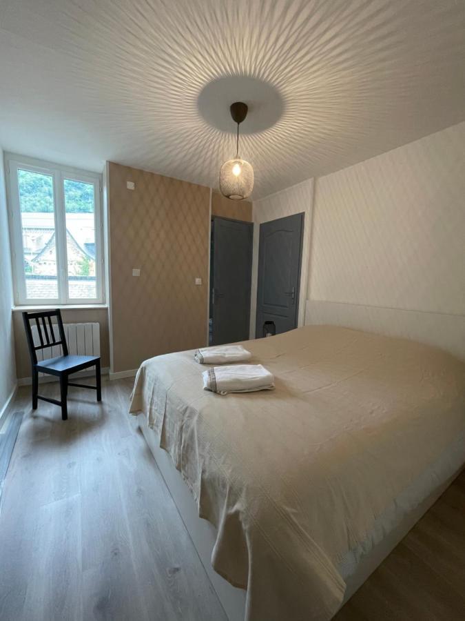 Bel Appartement T3 Au 1Er Etage Avec Cour Interieure Au Rdc - Villa Marie Bagnères-de-Luchon المظهر الخارجي الصورة