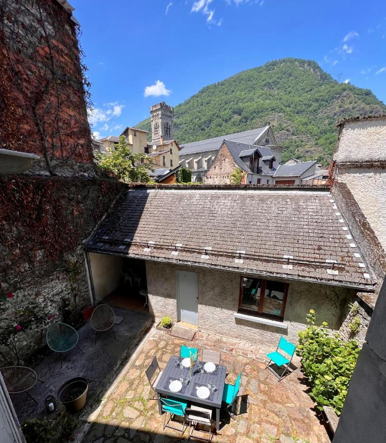 Bel Appartement T3 Au 1Er Etage Avec Cour Interieure Au Rdc - Villa Marie Bagnères-de-Luchon المظهر الخارجي الصورة